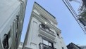 Bán nhà Vũ Ngọc Phan, 6 tầng thang máy, 3 mặt thoáng, ô tô vào nhà, ngõ thông ô tô tránh 6 ngả trung tâm Thành phố.