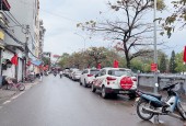 Cực Hiếm bán nhà Phú Diễn nhà mới gara ô tô 7 chỗ ngõ thông Dt 39m 5t giá nhỉnh 5 tỷ