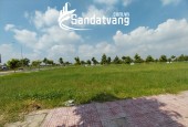 Bán đất nằm ngay Trung tâm hành chính Thủ Thừa, SHR, diện tích (5x20) 100m2